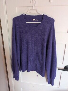 Gap Sweater